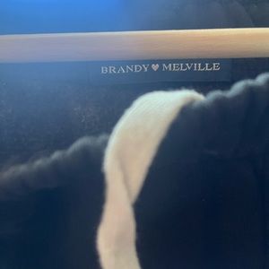 brandy melville anastasia drawstring sweatpants unworn!!